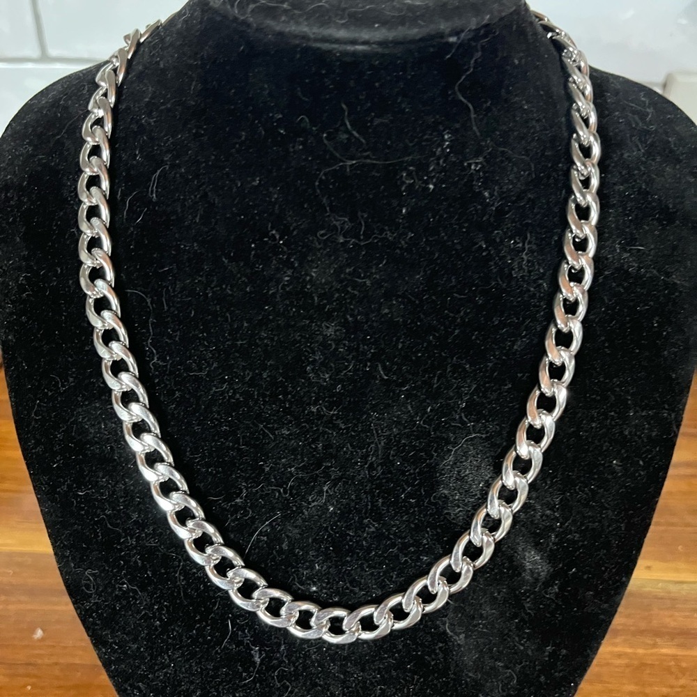 Men's Silver tone Chain Necklace about 21"
